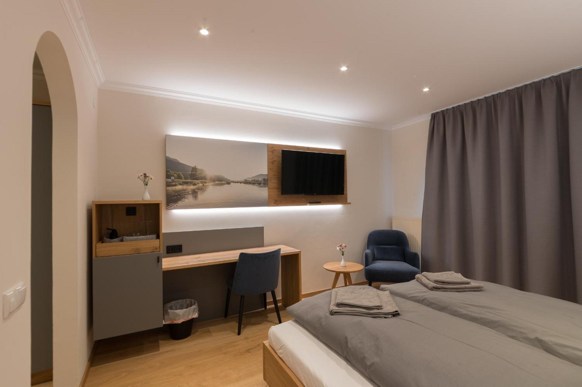 Gasthof Nindler Hotel ชไตน์ดอร์ฟ อัม ออสเซียเฮอร์ ซี ภายนอก รูปภาพ