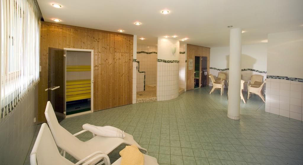 Gasthof Nindler Hotel ชไตน์ดอร์ฟ อัม ออสเซียเฮอร์ ซี ภายนอก รูปภาพ