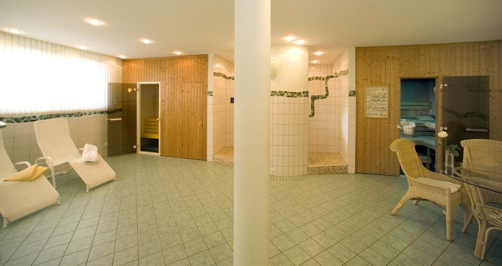 Gasthof Nindler Hotel ชไตน์ดอร์ฟ อัม ออสเซียเฮอร์ ซี ภายนอก รูปภาพ